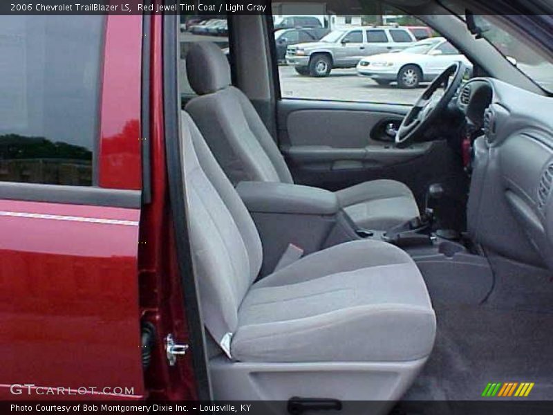 Red Jewel Tint Coat / Light Gray 2006 Chevrolet TrailBlazer LS
