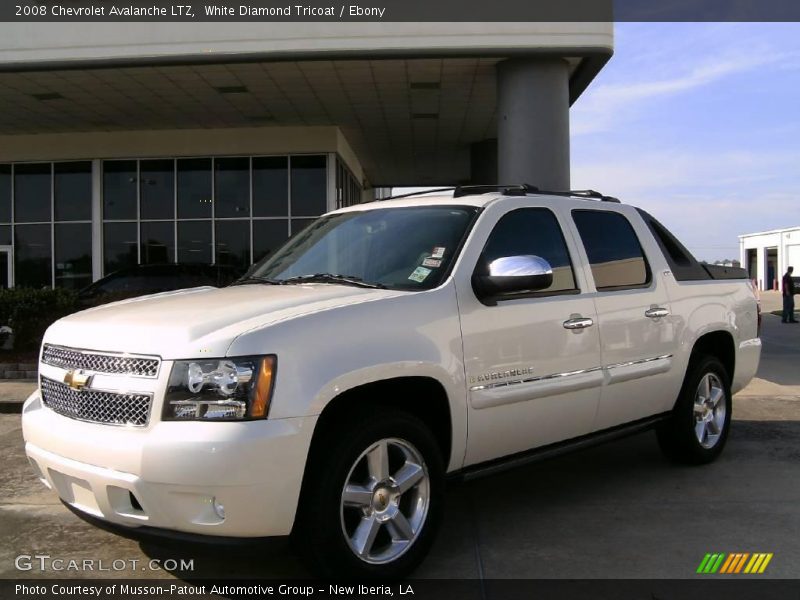 White Diamond Tricoat / Ebony 2008 Chevrolet Avalanche LTZ