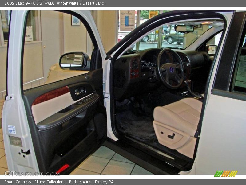 Winter White / Desert Sand 2009 Saab 9-7X 5.3i AWD