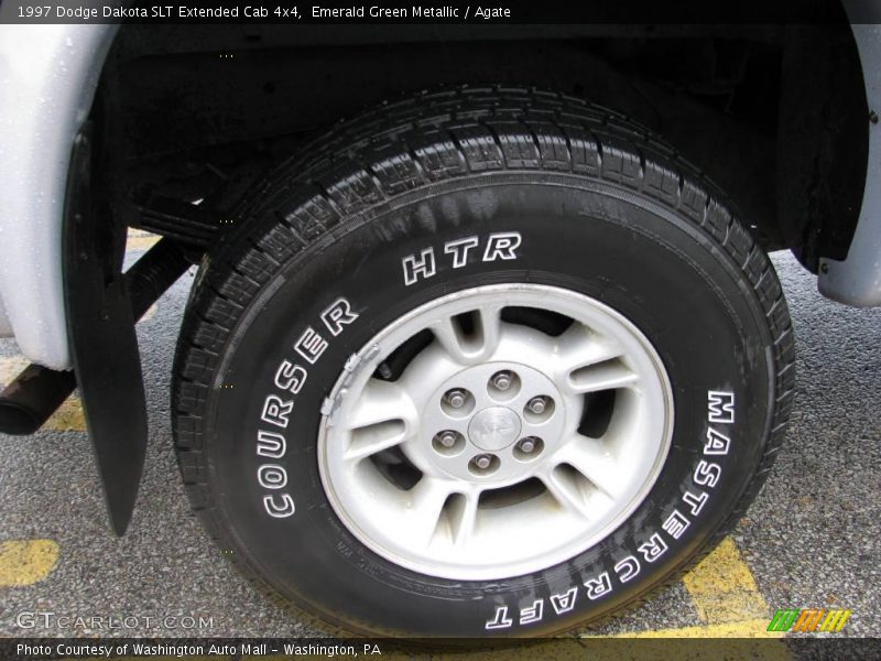 Emerald Green Metallic / Agate 1997 Dodge Dakota SLT Extended Cab 4x4