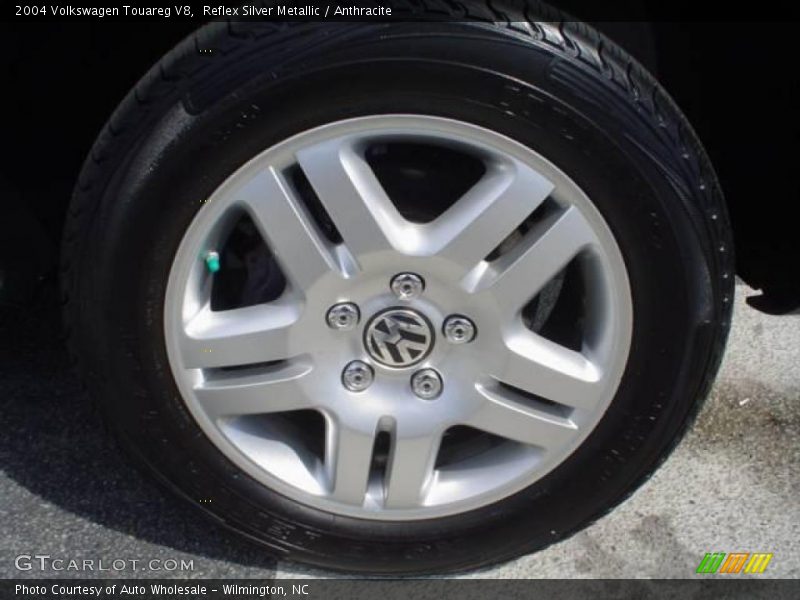 Reflex Silver Metallic / Anthracite 2004 Volkswagen Touareg V8