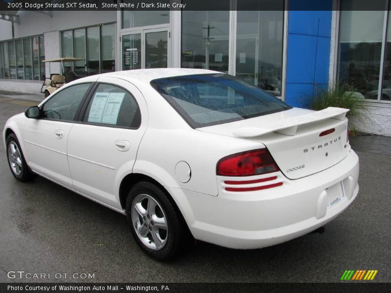 Stone White / Dark Slate Gray 2005 Dodge Stratus SXT Sedan