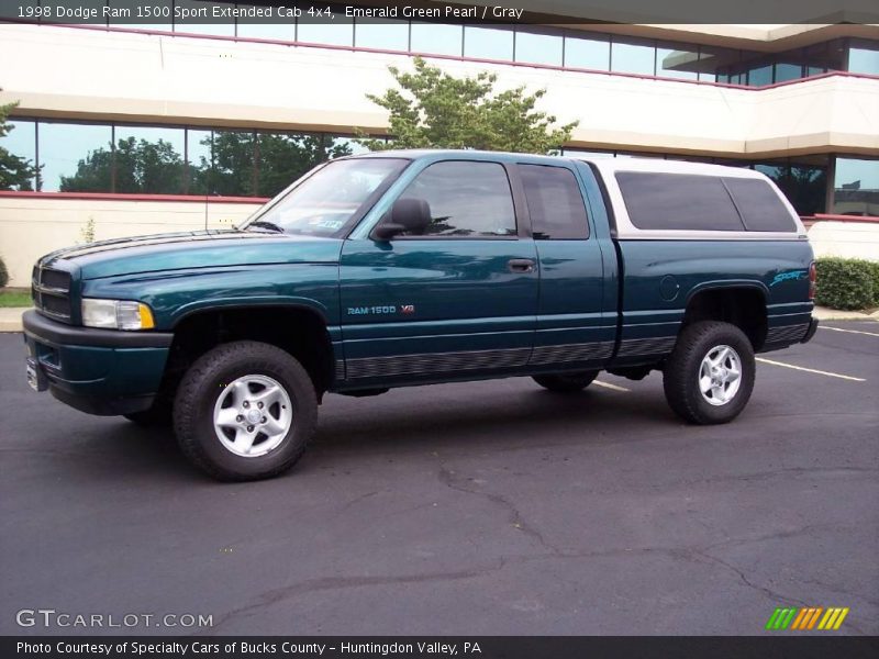 Emerald Green Pearl / Gray 1998 Dodge Ram 1500 Sport Extended Cab 4x4