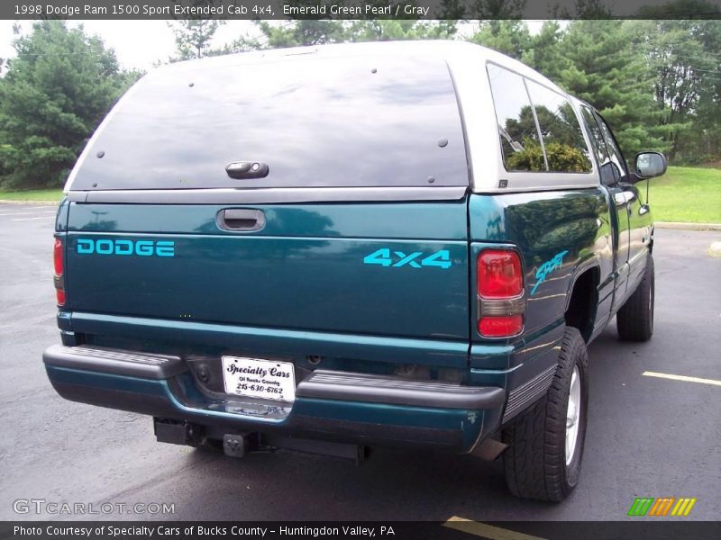 Emerald Green Pearl / Gray 1998 Dodge Ram 1500 Sport Extended Cab 4x4