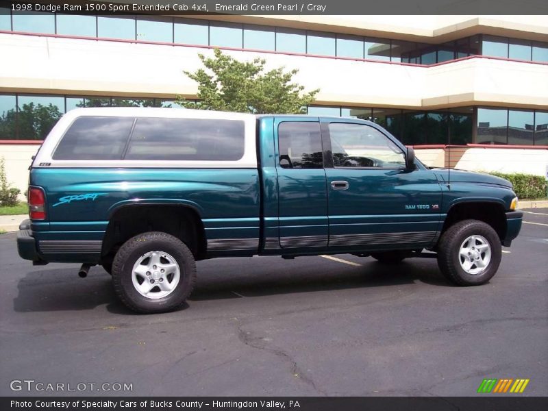 Emerald Green Pearl / Gray 1998 Dodge Ram 1500 Sport Extended Cab 4x4