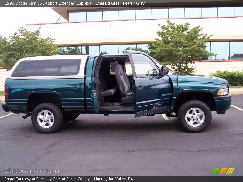 Emerald Green Pearl / Gray 1998 Dodge Ram 1500 Sport Extended Cab 4x4