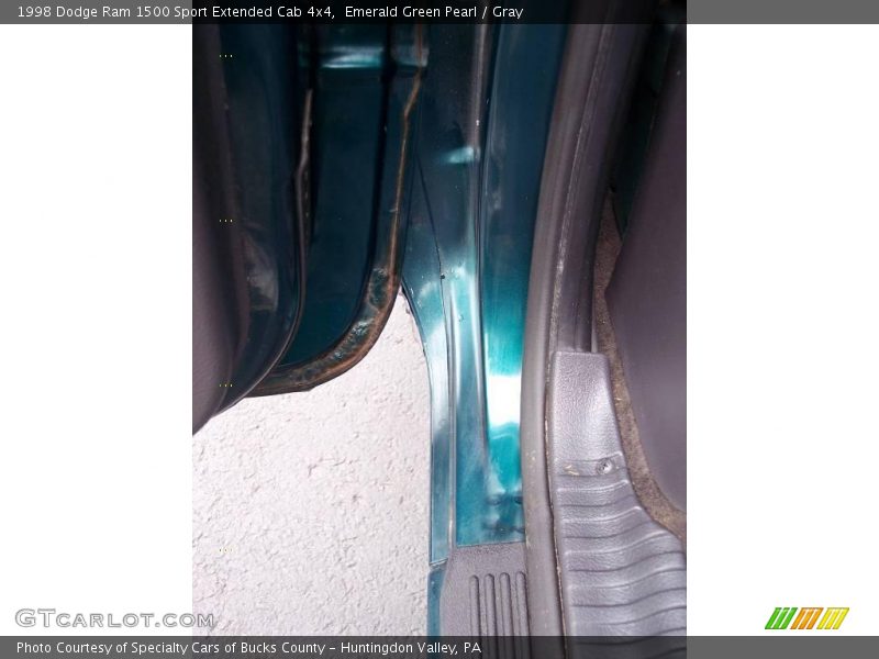 Emerald Green Pearl / Gray 1998 Dodge Ram 1500 Sport Extended Cab 4x4