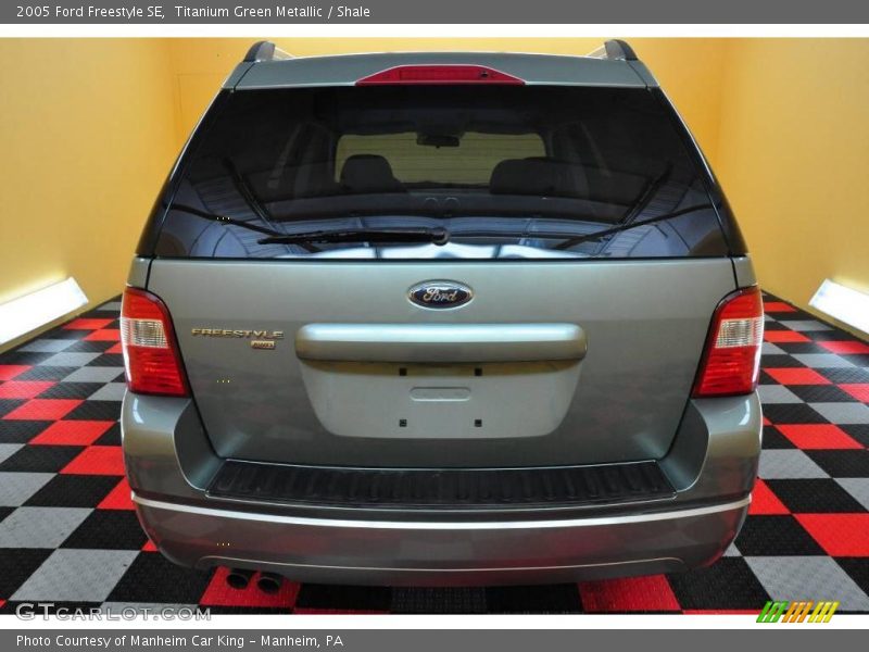 Titanium Green Metallic / Shale 2005 Ford Freestyle SE