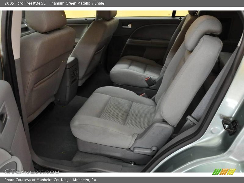 Titanium Green Metallic / Shale 2005 Ford Freestyle SE