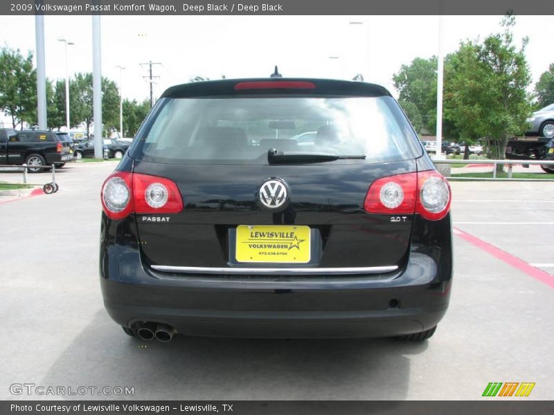 Deep Black / Deep Black 2009 Volkswagen Passat Komfort Wagon