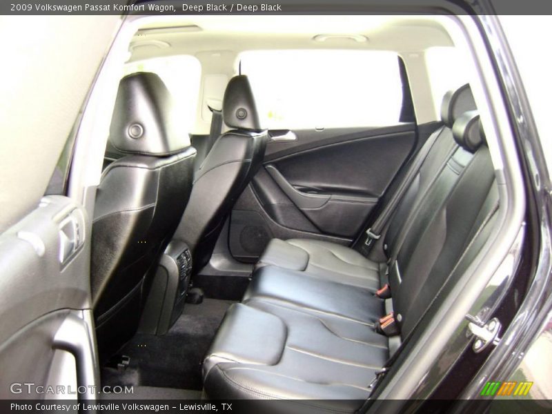 Deep Black / Deep Black 2009 Volkswagen Passat Komfort Wagon