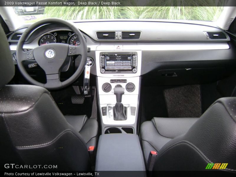 Deep Black / Deep Black 2009 Volkswagen Passat Komfort Wagon