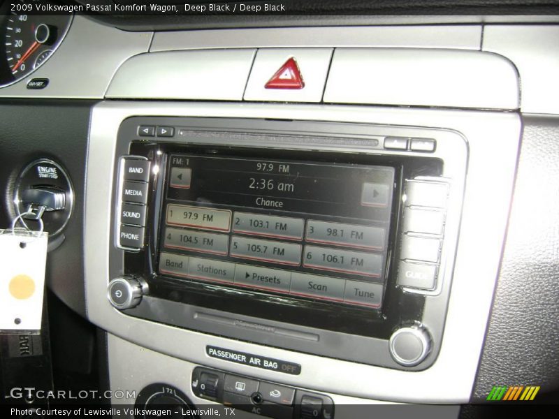 Deep Black / Deep Black 2009 Volkswagen Passat Komfort Wagon