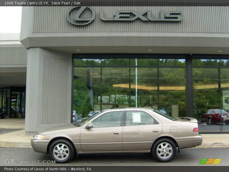 Sable Pearl / Oak 1999 Toyota Camry LE V6