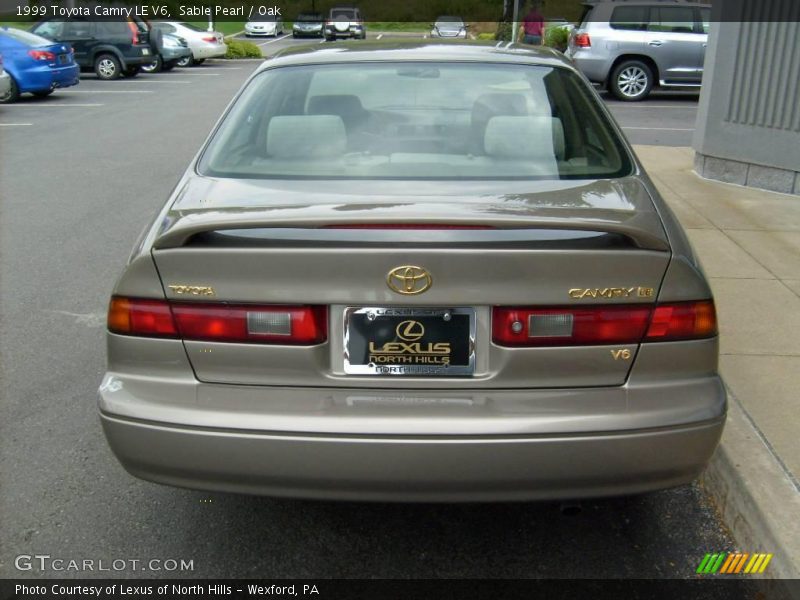 Sable Pearl / Oak 1999 Toyota Camry LE V6
