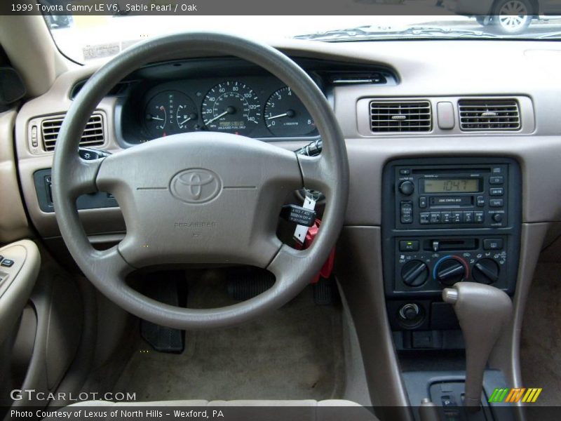Sable Pearl / Oak 1999 Toyota Camry LE V6