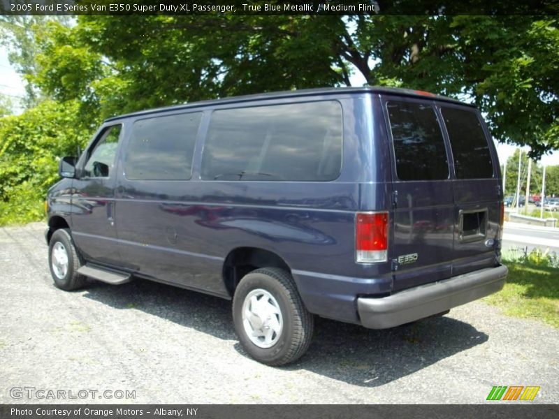 True Blue Metallic / Medium Flint 2005 Ford E Series Van E350 Super Duty XL Passenger