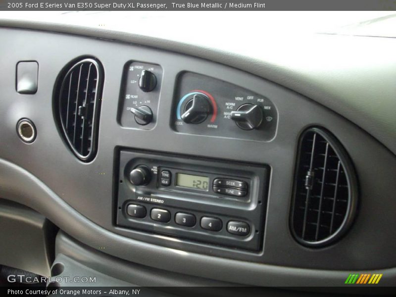 True Blue Metallic / Medium Flint 2005 Ford E Series Van E350 Super Duty XL Passenger