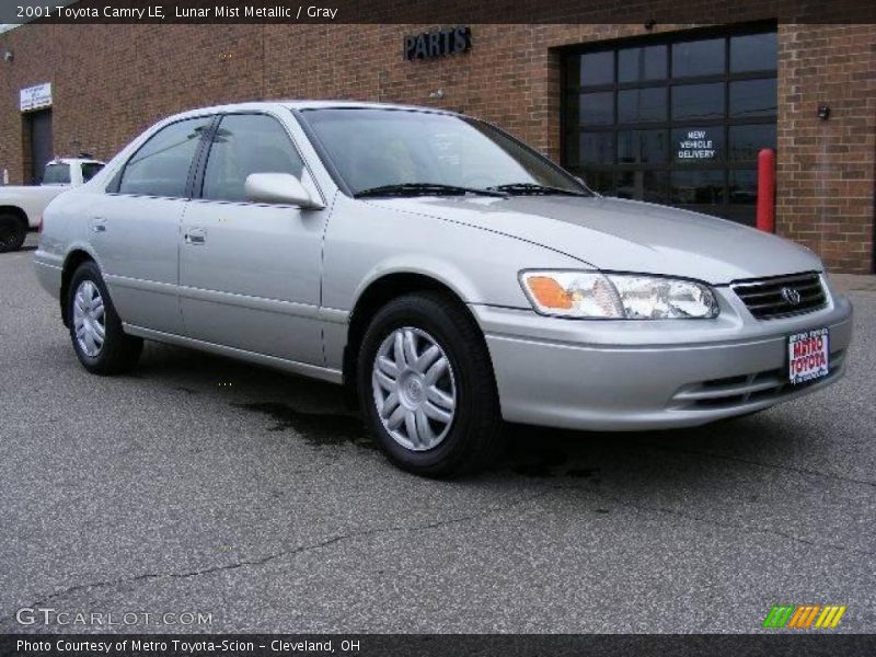 Lunar Mist Metallic / Gray 2001 Toyota Camry LE