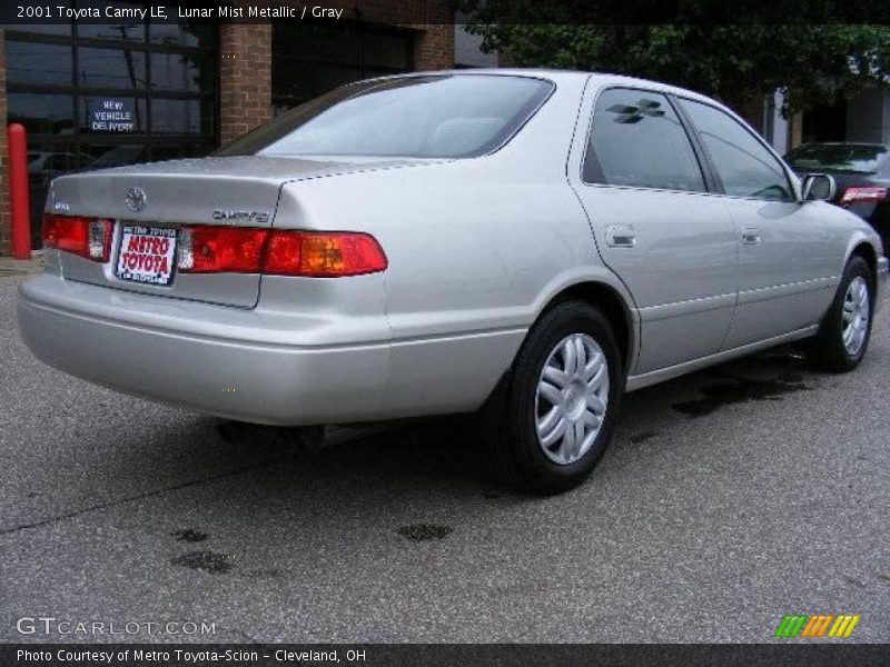 Lunar Mist Metallic / Gray 2001 Toyota Camry LE