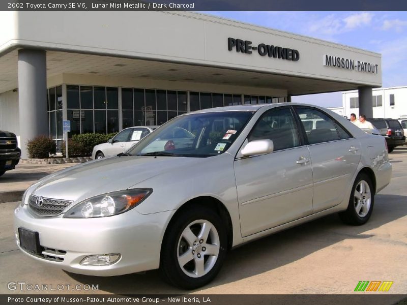Lunar Mist Metallic / Dark Charcoal 2002 Toyota Camry SE V6