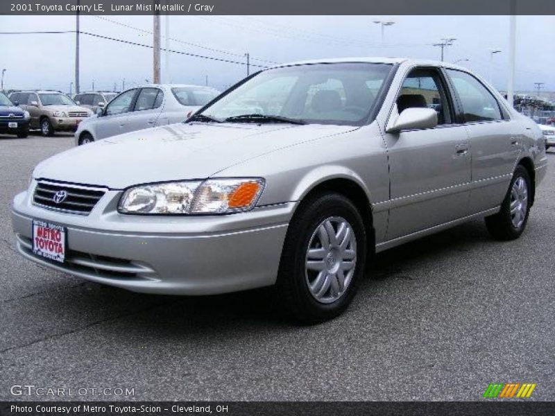 Lunar Mist Metallic / Gray 2001 Toyota Camry LE