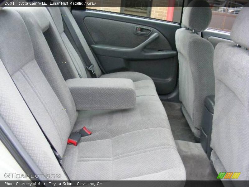 Lunar Mist Metallic / Gray 2001 Toyota Camry LE