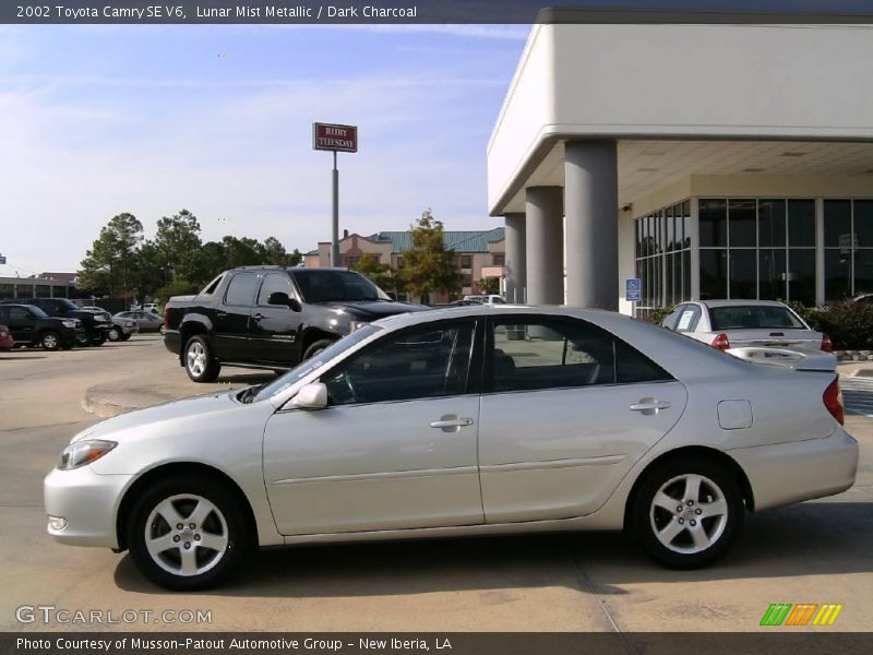 Lunar Mist Metallic / Dark Charcoal 2002 Toyota Camry SE V6