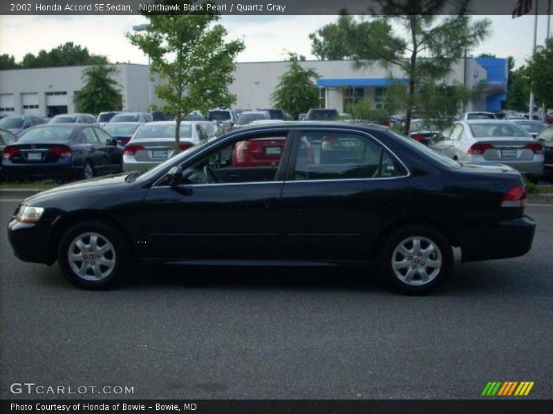 Nighthawk Black Pearl / Quartz Gray 2002 Honda Accord SE Sedan