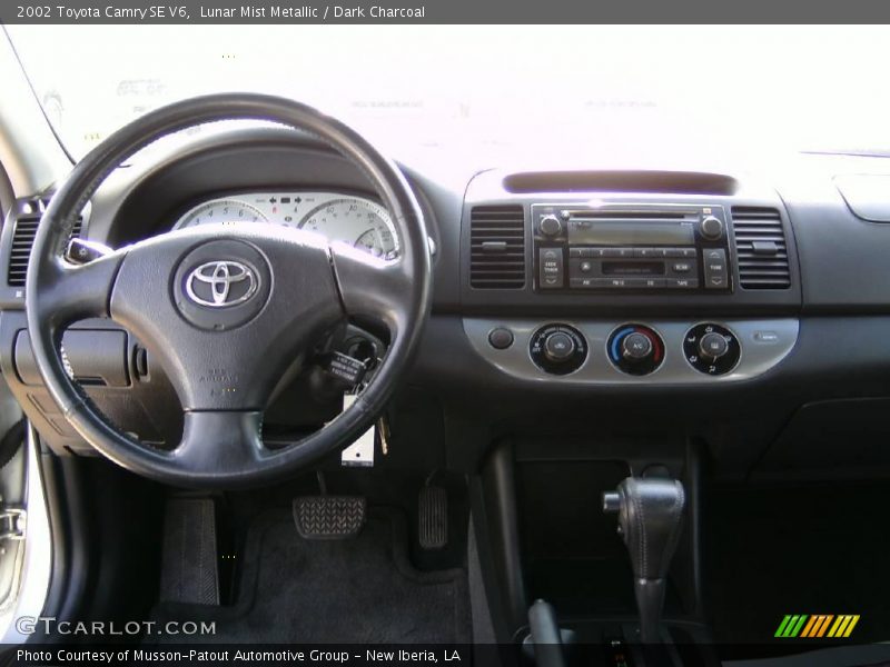 Lunar Mist Metallic / Dark Charcoal 2002 Toyota Camry SE V6