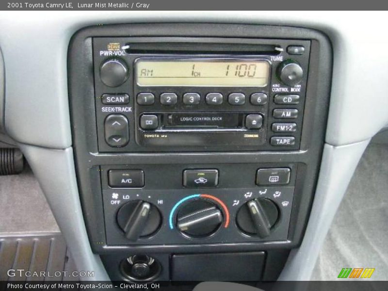 Lunar Mist Metallic / Gray 2001 Toyota Camry LE