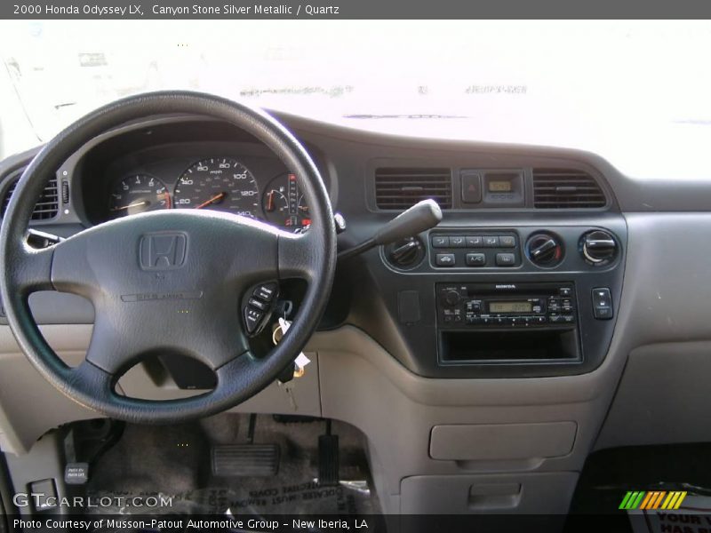 Canyon Stone Silver Metallic / Quartz 2000 Honda Odyssey LX