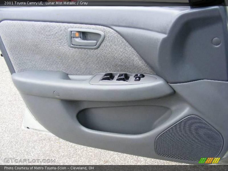 Lunar Mist Metallic / Gray 2001 Toyota Camry LE