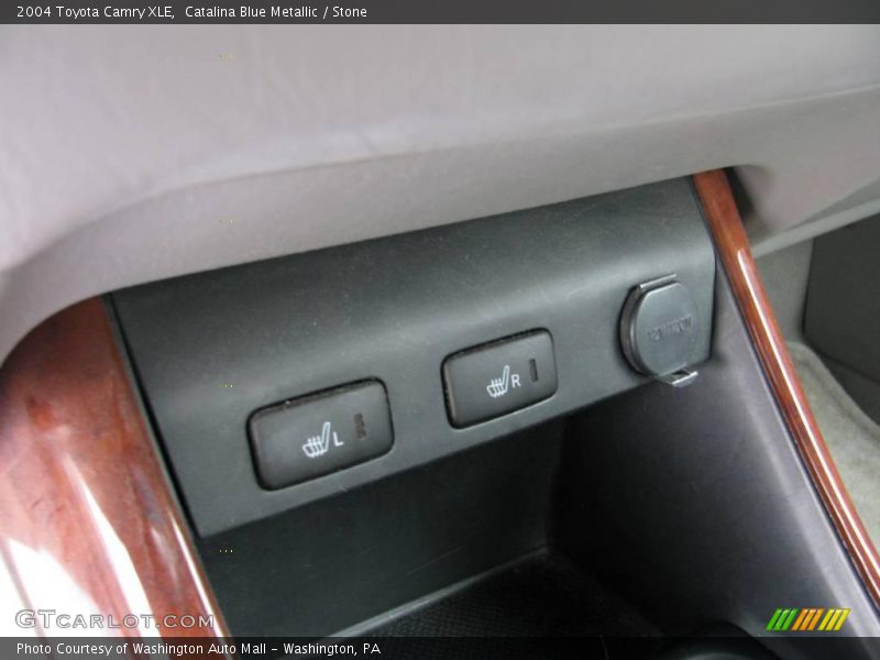 Catalina Blue Metallic / Stone 2004 Toyota Camry XLE