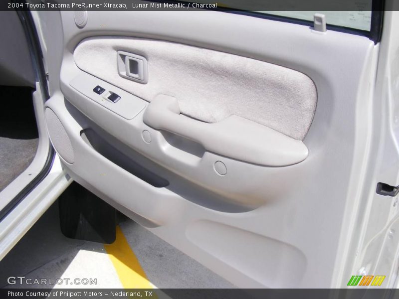 Lunar Mist Metallic / Charcoal 2004 Toyota Tacoma PreRunner Xtracab