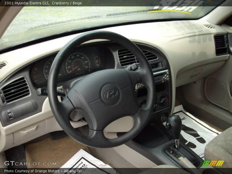 Cranberry / Beige 2001 Hyundai Elantra GLS