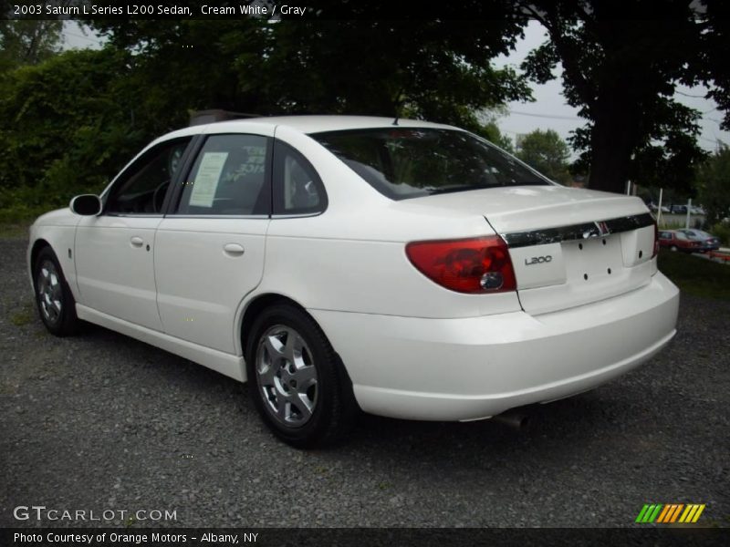 Cream White / Gray 2003 Saturn L Series L200 Sedan