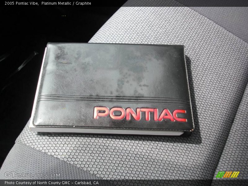 Platinum Metallic / Graphite 2005 Pontiac Vibe