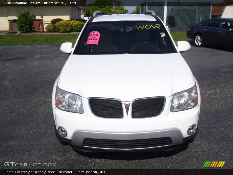 Bright White / Sand 2008 Pontiac Torrent