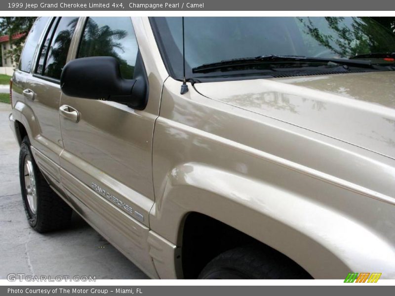 Champagne Pearl / Camel 1999 Jeep Grand Cherokee Limited 4x4