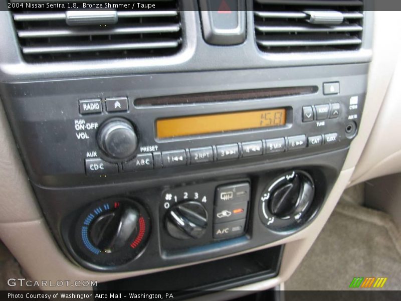 Bronze Shimmer / Taupe 2004 Nissan Sentra 1.8