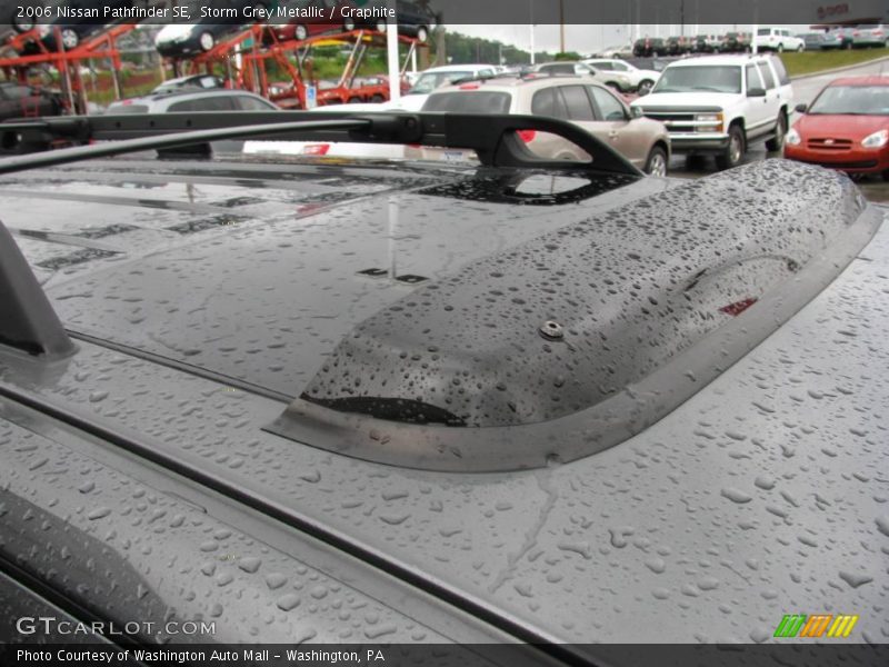 Storm Grey Metallic / Graphite 2006 Nissan Pathfinder SE
