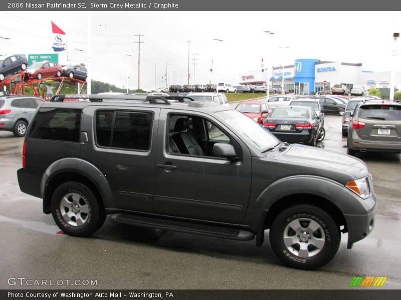 Storm Grey Metallic / Graphite 2006 Nissan Pathfinder SE