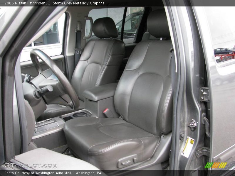 Storm Grey Metallic / Graphite 2006 Nissan Pathfinder SE