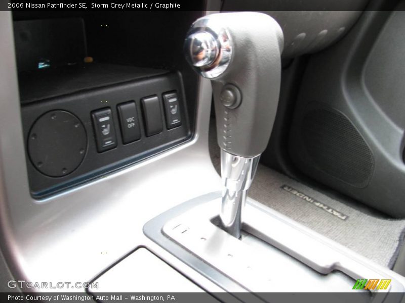 Storm Grey Metallic / Graphite 2006 Nissan Pathfinder SE