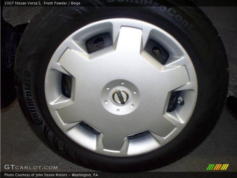 Fresh Powder / Beige 2007 Nissan Versa S