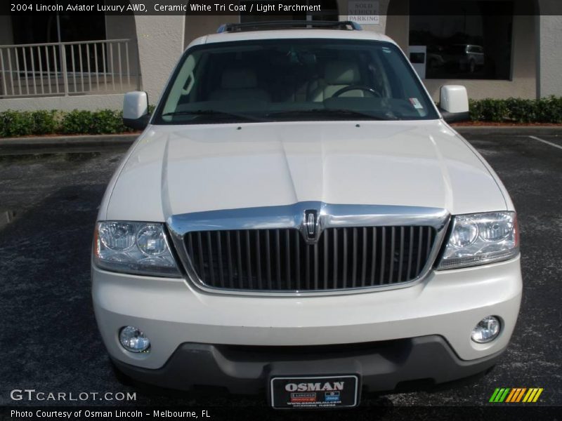 Ceramic White Tri Coat / Light Parchment 2004 Lincoln Aviator Luxury AWD