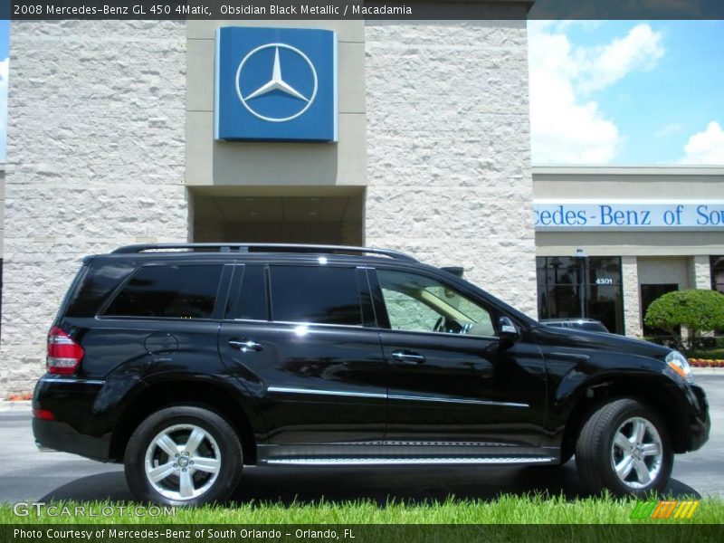 Obsidian Black Metallic / Macadamia 2008 Mercedes-Benz GL 450 4Matic