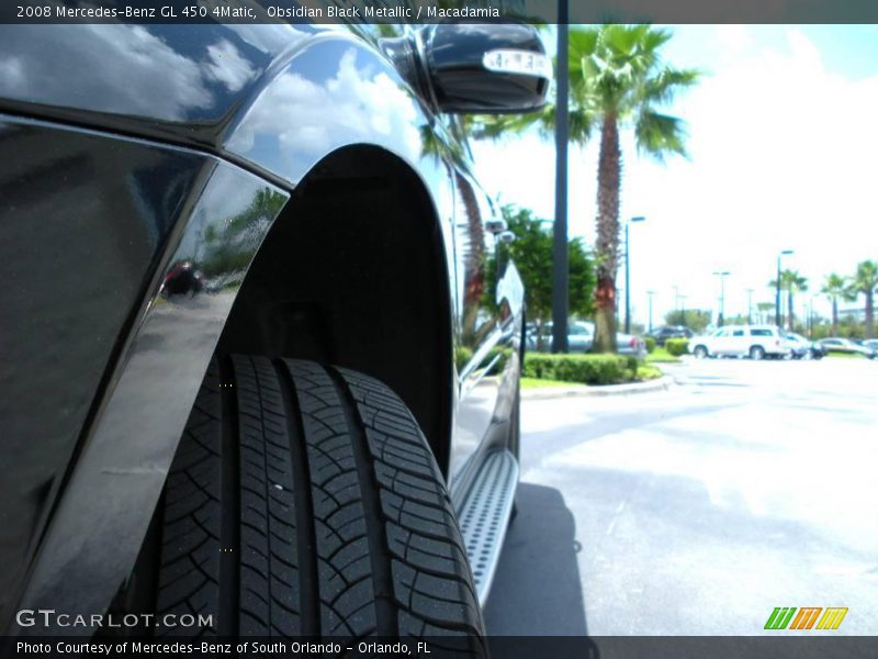 Obsidian Black Metallic / Macadamia 2008 Mercedes-Benz GL 450 4Matic