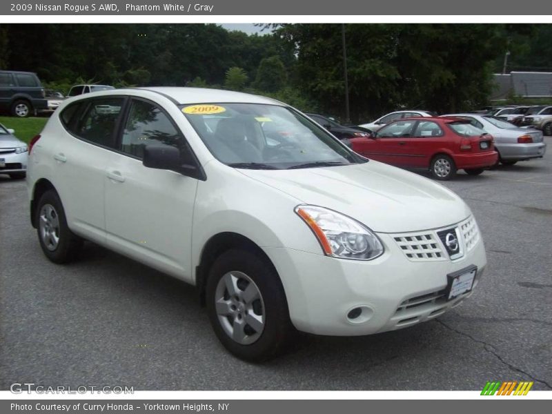 Phantom White / Gray 2009 Nissan Rogue S AWD